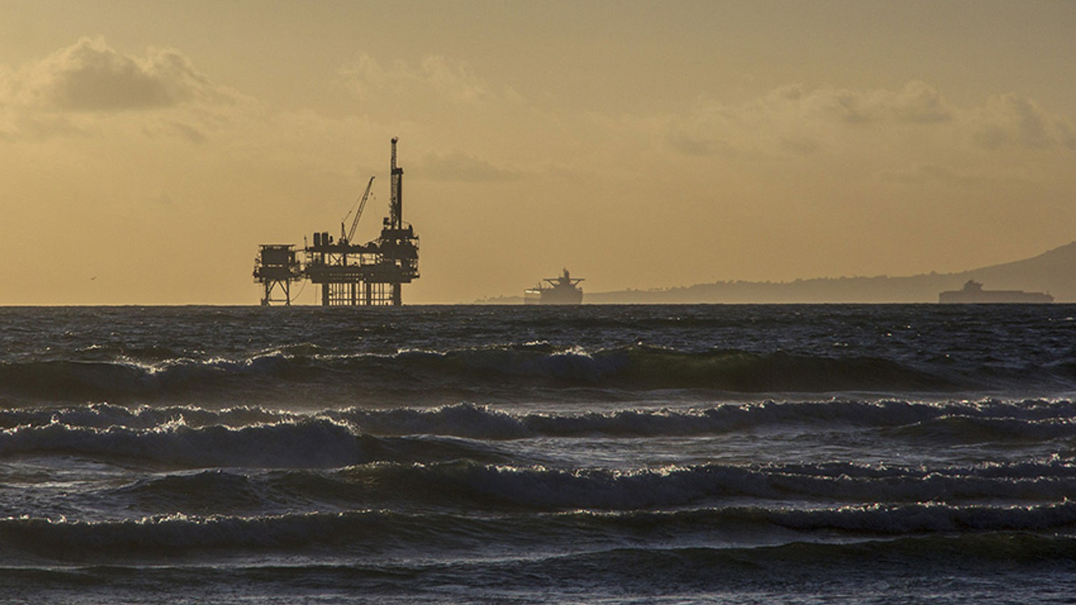 oil platform wings